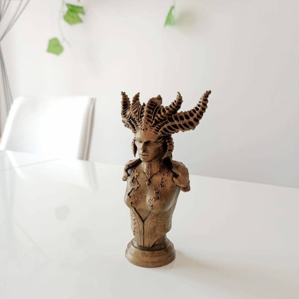 Lilith Statue - Diablo Demon Blessed Mother