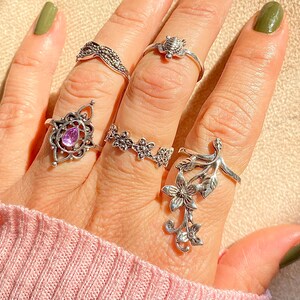 5 Pieces Vintage Silver Floral Ring Set for Women, Teen Girl Boho Midi Finger Knuckle Ring, Pack Trendy Aesthetic Stackable Ring, xmas gifts