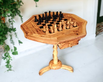 Olive Wood Chess Table, gift, gift for him, birthday gift,  chess lovers, parents gift, chess set with chess pieces