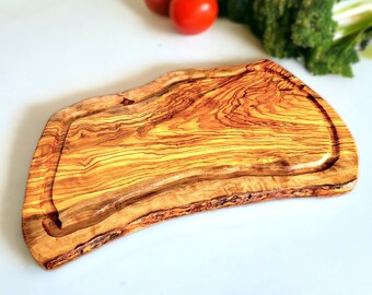 Tabla de cortar madera de olivo forma irregular con ranura 35 cm, tabla de carne, tabla de pescado, regalo para chefs, regalo