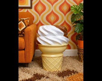 Mesa auxiliar de helados