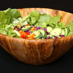 Olive Wood Large Handcrafted End Grain Centre Piece Wooden Salad Bowl image 6