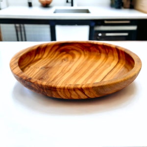 Round Wooden Plate image 3