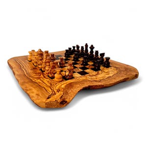Olive Wood Chess Board 45cm x 45cm (board only)