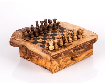 Olive Wood Chess Board with One Drawer 33 * 33 cm, gift, gift for him, birthday gift, chess lovers, chess set with chess pieces