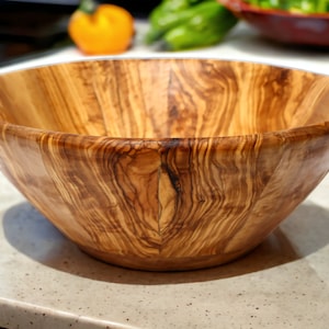 Olive Wood Large Handcrafted End Grain Centre Piece Wooden Salad Bowl image 2