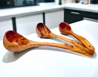 SOLTAKO Rucola Set di 2 posate per insalata in legno d'ulivo