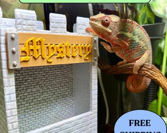 Reptile Feeder Castle Dish: Chameleon & Leopard Gecko Bug Feeding Station