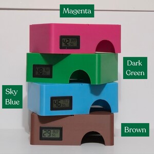 Stacked humid hide color examples labeled magenta, dark green, sky blue, and brown