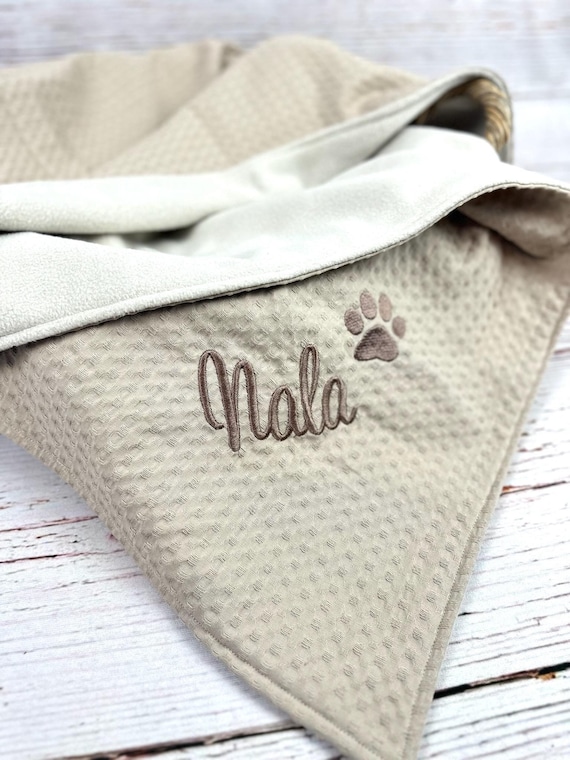 Hundedecke, Personalisierte Hundedecke, Hunddecke, Katzendecke, Hundedecken mit Namen, besticke Hunddecke, Welpe, Geschenke, Kuscheldecke