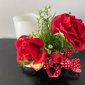 Bottle Bouquet Holder, Make Floral Bouquets that Clip on to Wine Bottles and Candles, Floral Supplies, DIY Wedding Table Flower Arranging, image 5