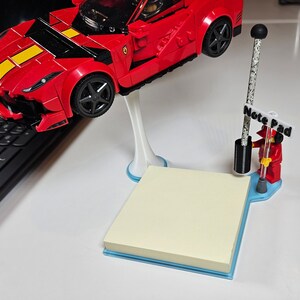 Memo note pad with stand for brick mini figures and models