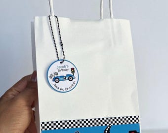 Geburtstags-Gastgeschenktaschen - Rennwagen-Geburtstags-Gastgeschenktüten mit Tags - Jungen-Geburtstags-Partydekorationen