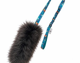 Sheepskin tug toy with shock absorber - robust dog toy with bungee - interactive agility toy