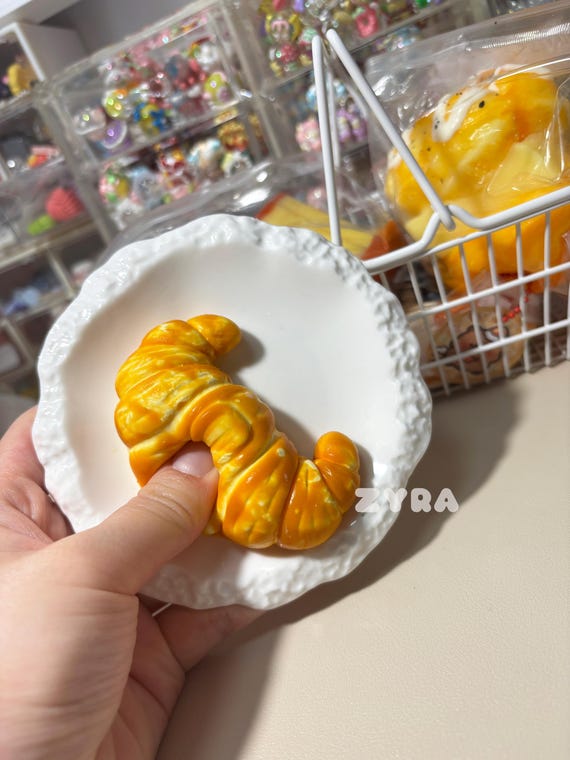 クロワッサン タバ スクイーズ おもちゃ、手作りのストレス解消