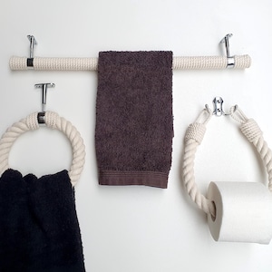 Set portaoggetti da bagno - Corda di cotone bianco con ferramenta cromata: anelli per asciugamani e porta carta igienica