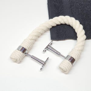 Portasciugamani in corda di cotone bianco con ferramenta cromata - Elegante accessorio da bagno