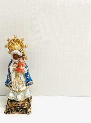 Statue of Our Lady of Regla/Estatua de La Virgen de Regla
