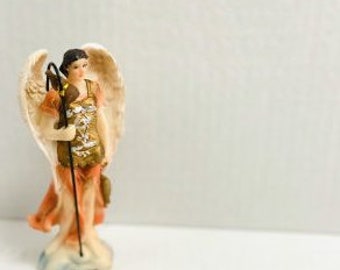 Statue of Archangel Saint Michael/Estatua del Arcangel San Miguel