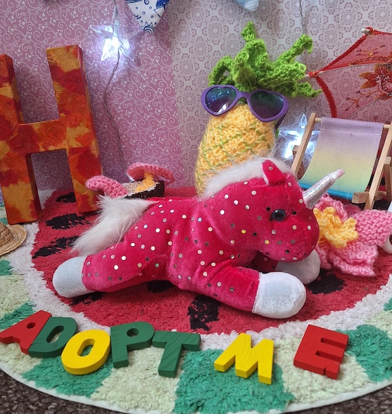Unicornio rosa brillante para adopción España