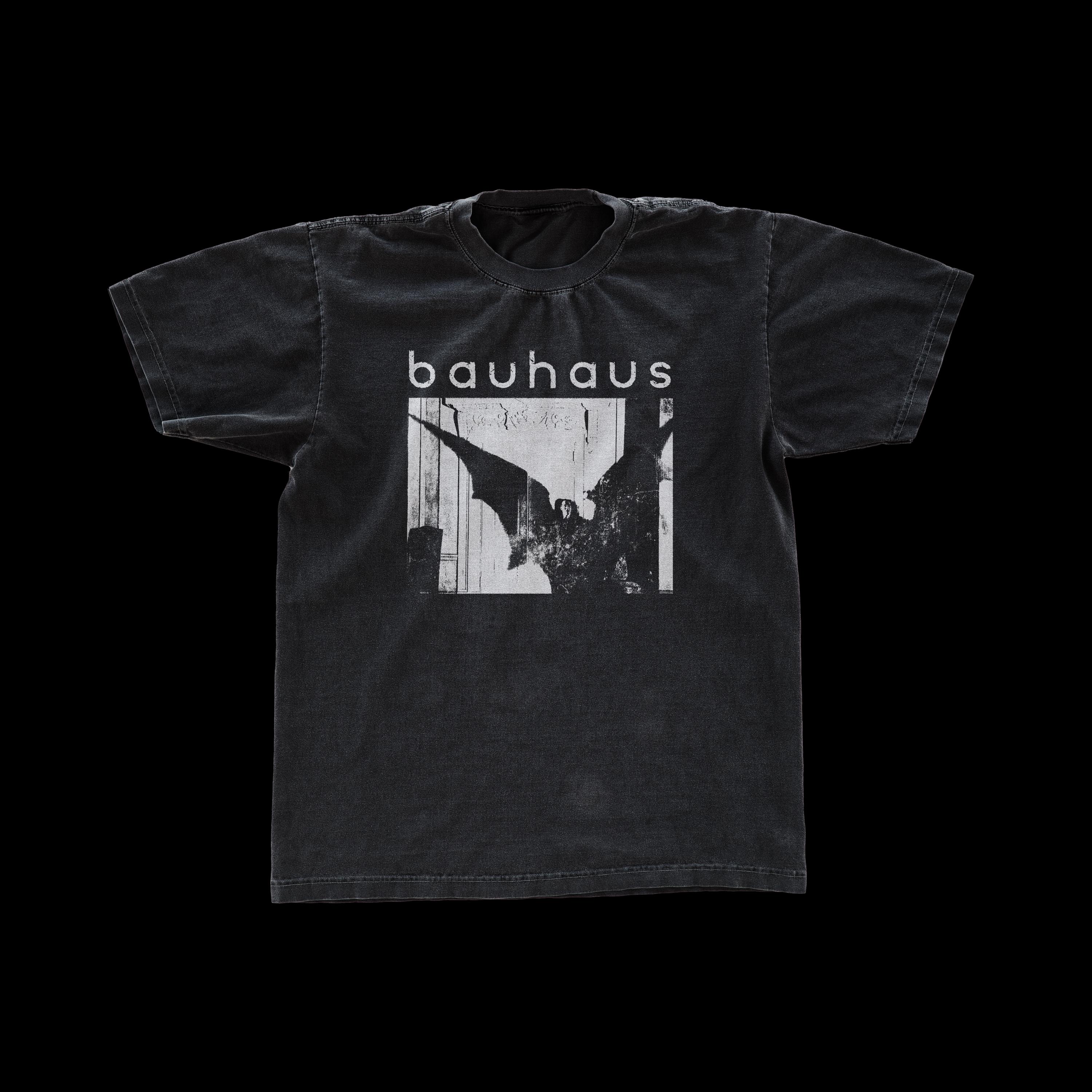 Tシャツ・カットソー ^ ^ Men's Easy Fit Bauhaus Logo Graphic Short Sle 61PXR3ptQiL._AC_SX342_.jpg