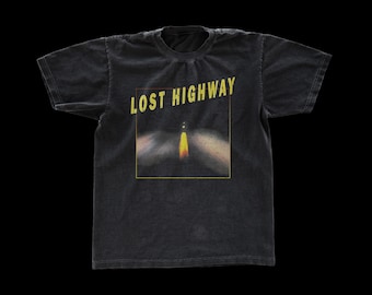 Camiseta Lost Highway – Película de autor retro, estética de los 90