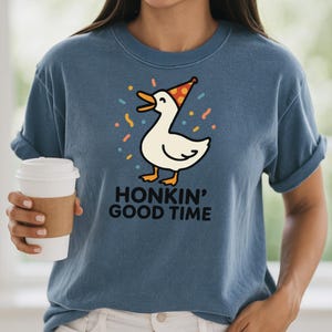 Goose with Party Hat Clipart PNG SVG | Honkin’ Good Time Celebration Art | Cute Goose Birthday Vector