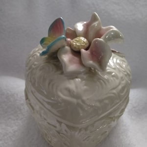 Vintage Ceramic Heart Shaped Trinket Box
