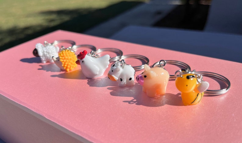 Farm Key Rings Cow Keychain, Farm Animal Keychains, Honey Bee Gifts, Cute Pig Keychain ...