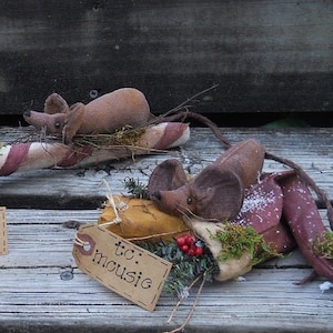 Christmas Mice - Instant Download - PDF - E Pattern - Doll Folkart Pattern - Primitive