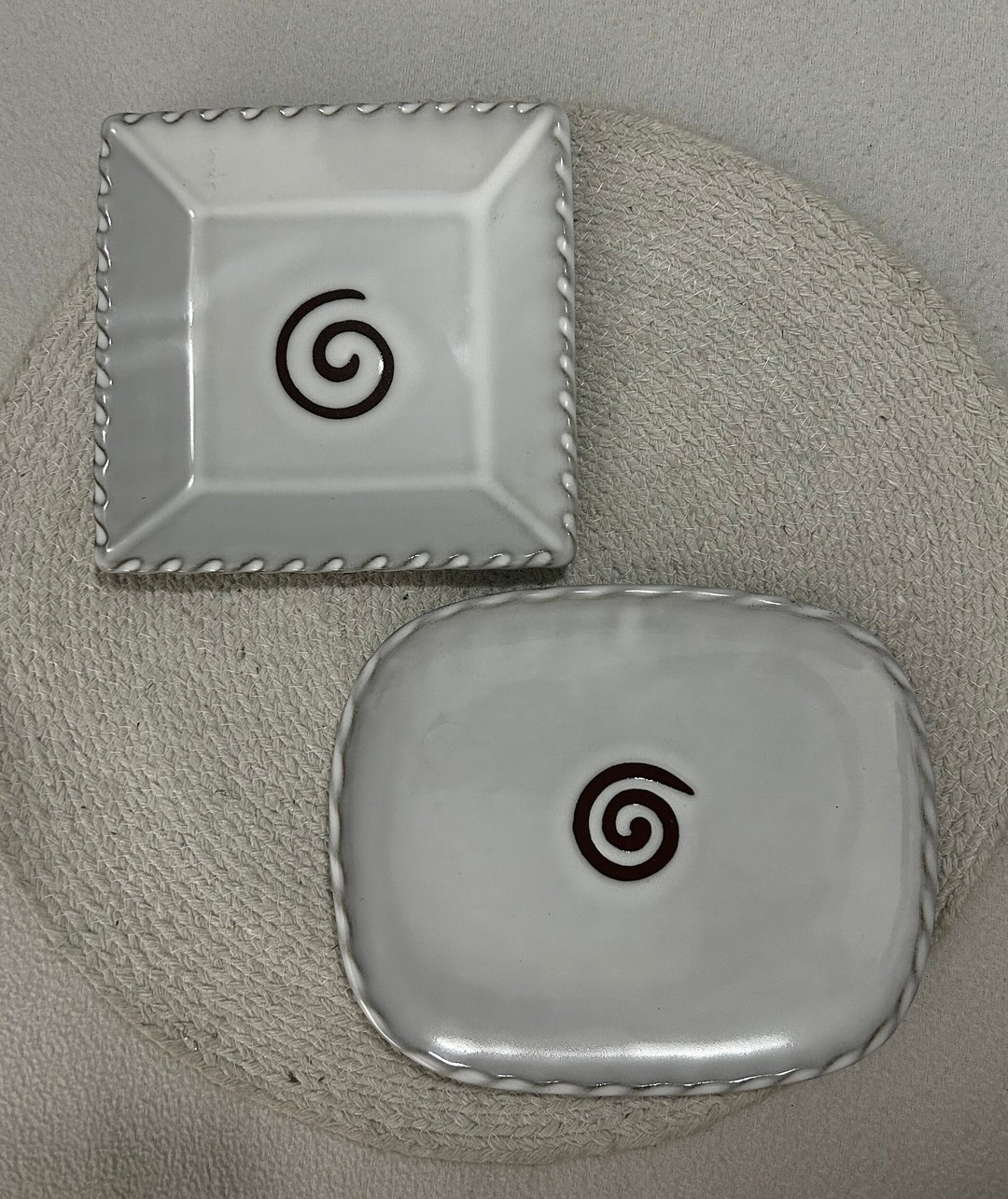 Irish Potter Stephen Pearce Pottery, Ireland, Minimalist, Red Clay 6.25