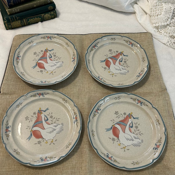 Set of 4 International China Marmalade Geese Pattern Vintage 90s Salad/Dessert Plates Made in Japan Stoneware - Like New!