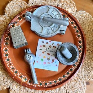 Mini mexican kitchen tools mini tortillera, mini esprimidor, mini rallador, mini molcajete