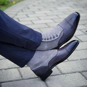 Botines de cuero de gamuza pura de color azul hechos a mano para hombre a medida, botas altas hasta el tobillo, botas de fiesta, botas con botones, botas para hombre