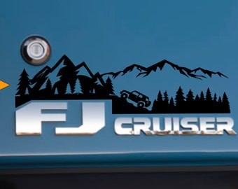 FJ Cruiser decal, mountain/evergreen and desert/arch themed. 11 different designs to choose from and multiple colors. 1 order = 2 decals.
