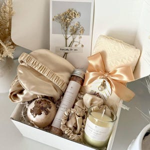 Surgery Recovery Care Package, Get Well Soon Gift Box, Cozy Comfort Set, Encouragement Gift Basket for Her Set 4  (no blanket)