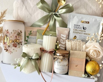 Mothers Day Gift Basket SPA Gift Box Cozy Blanket Gift Set for Mom Sending Hugs Birthday Gifts Candle Personalized Handmade Soap Cup