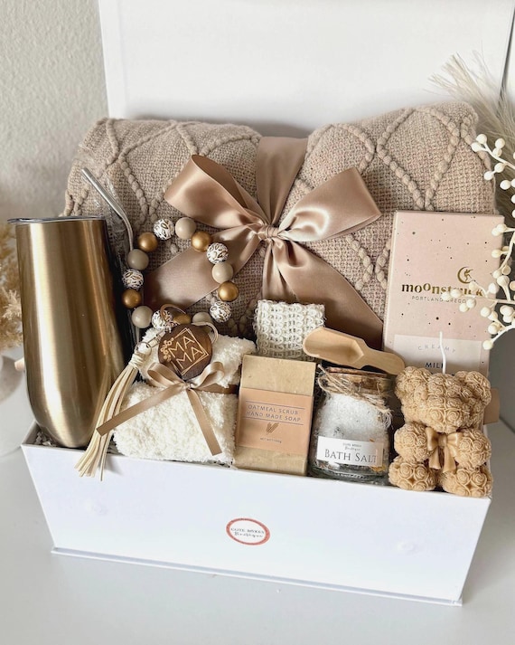 New Mom Gift Basket, New Mommy Care Package, New Baby Gift Box, Welcome Baby Gift, Mom & Baby Gift for Women After Birth Postpartum, Newborn
