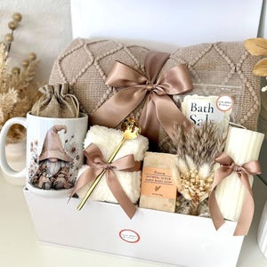 Self Care Gift Box, Thank You Hygge Gift Basket for Her, Hug in a Box Birthday Gifts Mom Sister Women Girlfriend Granny Coworker Best Friend Set 10