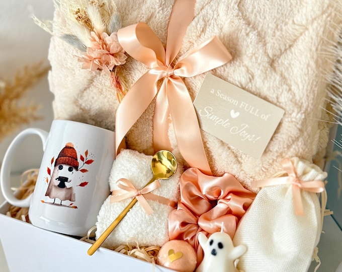 Cozy Fall Gift Basket, Fall Gift Box, Halloween Gift Box, Boo Basket, Spooky Season Gift, Ghost Mug Gifts for Her Woman Wife Girlfriend Mom