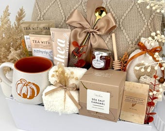Luxury Fall Gift for Women, Cozy Self Care Gift Box, Autumn Care Package for Her, Fall Birthday Gift, Thank You Gift Basket, Thinking of You