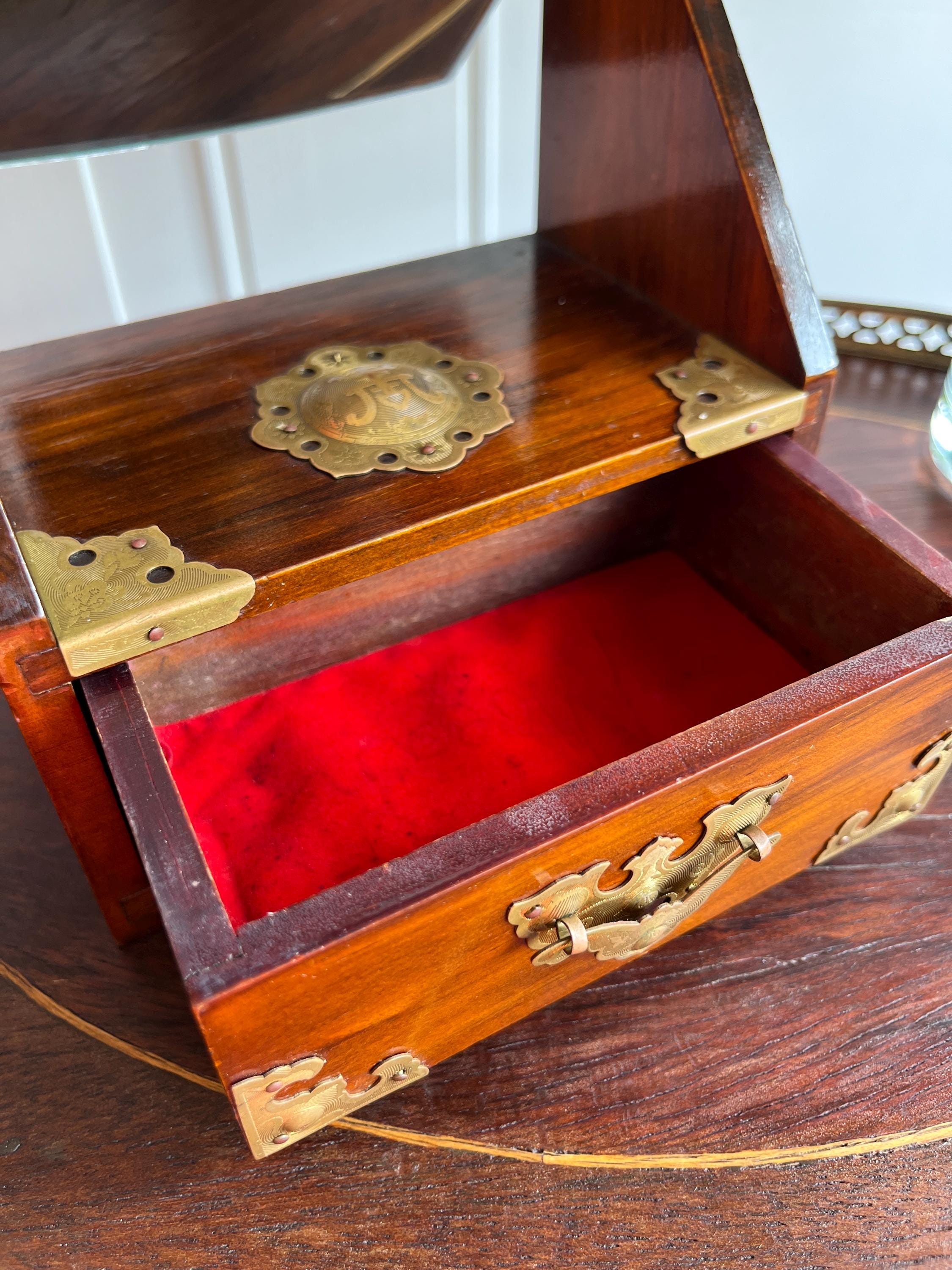 小物入れ 1974s Levi's Pub Mirror Jewelry Box Vintage Chinese Brass & Rosewood Vanity Mirror Jewelry Box | Red