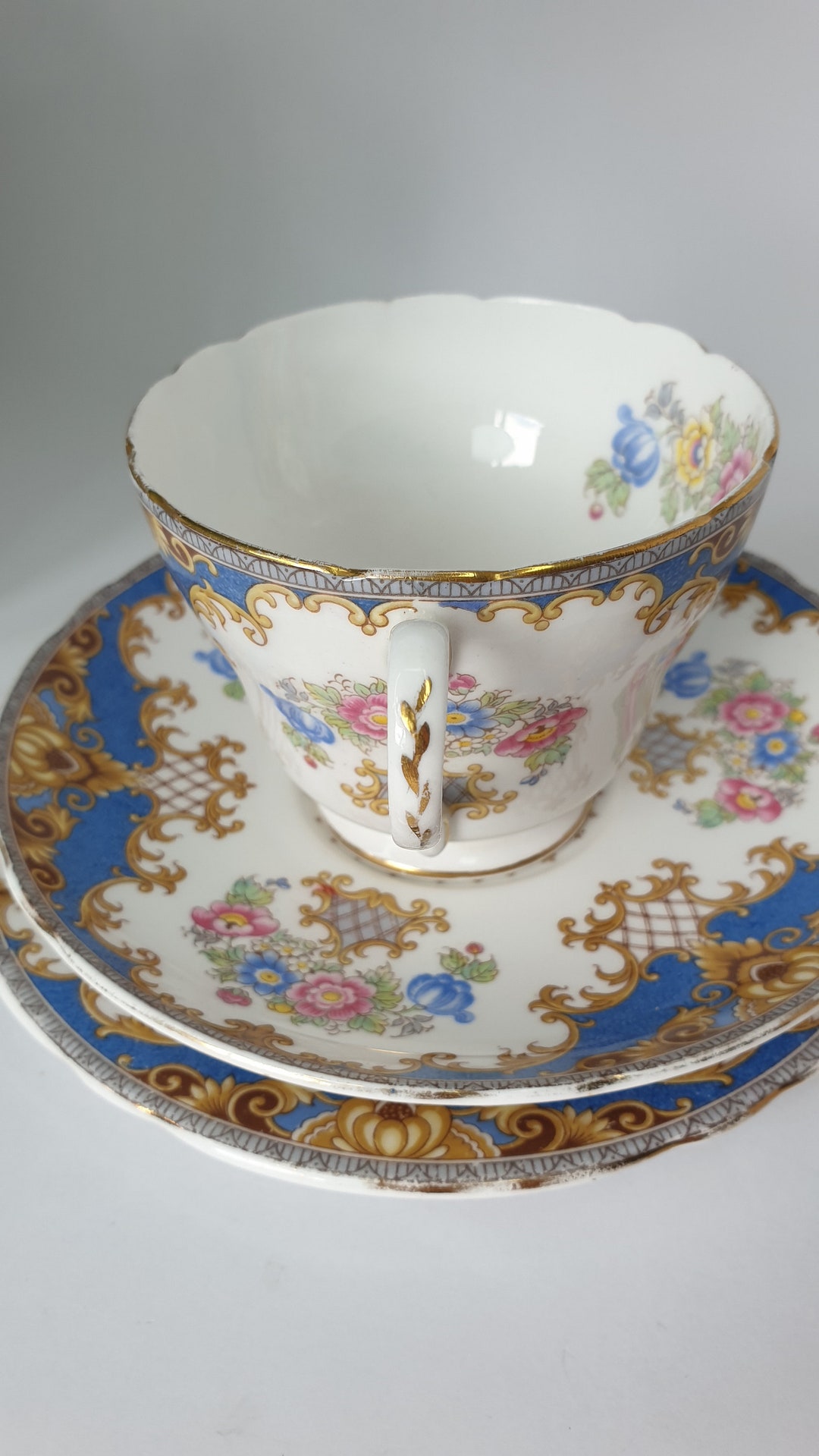 Shelley Sheraton Fine Bone China Cup and Saucer Trio Etsy
