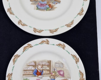 Vintage Early Bunnykins 2 plate set 1930's England Royal Doulton Mr Piggly's stores , Artist