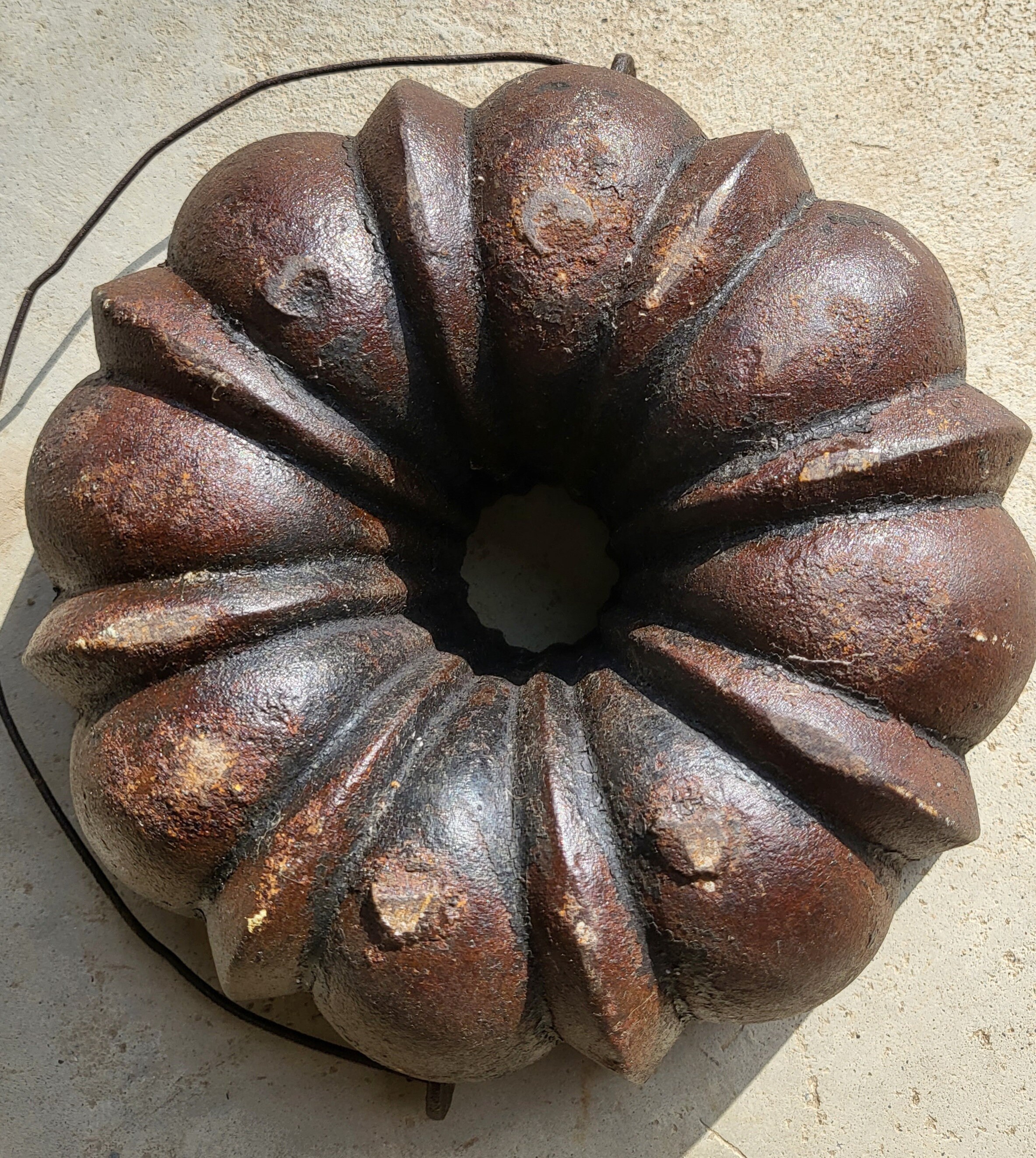 Early 1900s Antique Unmarked Wagner Ware Cast Iron Bundt Pan Etsy