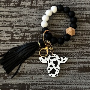 1pc Silicone Beads Wristlet Keychain With Tassel