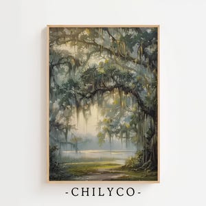 Puede incluir: Una impresión artística enmarcada de un paisaje sereno con un camino que conduce a una masa de agua, enmarcado por árboles exuberantes con musgo colgante. La obra de arte tiene un estilo suave y pictórico con una paleta de colores cálidos.