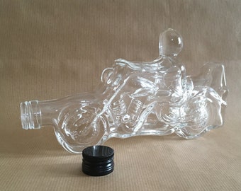 CHOPPER biker with motorbike empty clear shape glass bottle 1pc 350ml crystal decanter home decor tools cork liquor wine paintings Art gift