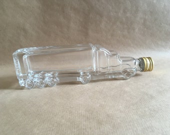 TRUCK shape glass bottle 1pc small 200ml crystal decanter home decor Art supplies tools GLASS PAINTINGS diy creative do it yourself gift