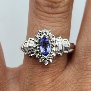 10k White Gold Tanzanite & Diamond Ring, Size 7